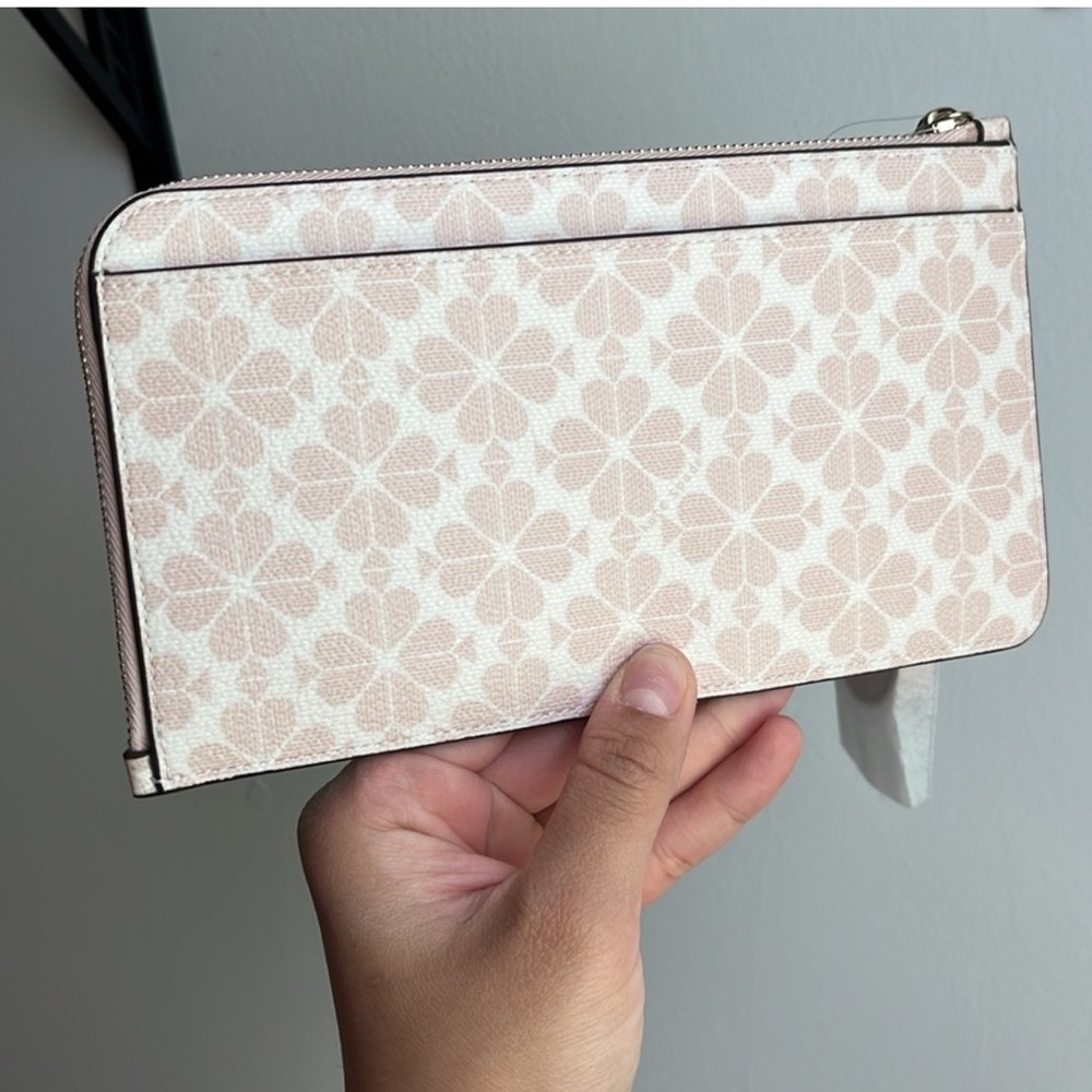 Kate Spade Pink and Cream Floral Wristlet NWT - Picture 7 of 9